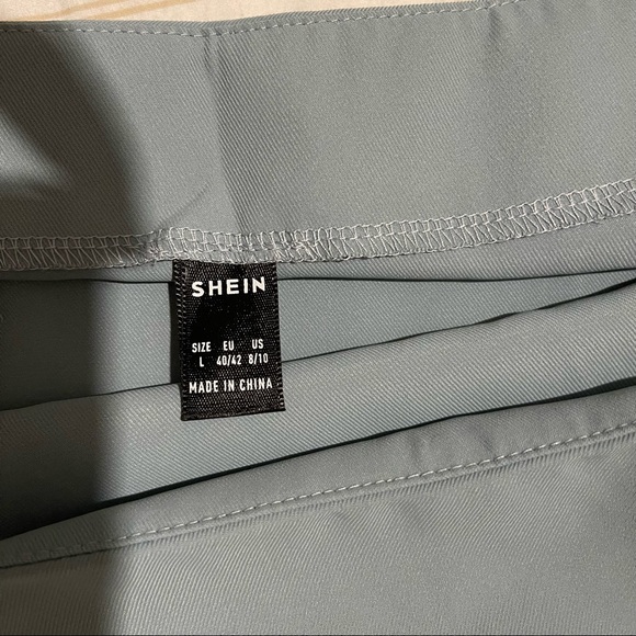 𝚊𝚜𝚢𝚖𝚖𝚎𝚝𝚛𝚒𝚌𝚊𝚕 𝚑𝚎𝚖 𝚕𝚘𝚗𝚐 𝚜𝚔𝚒𝚛𝚝 - Picture 3 of 7